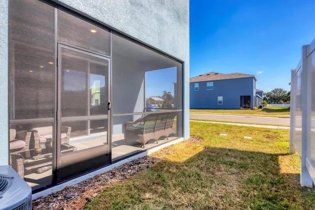 $350,000 | 2862 Newbern Banks Drive, Bradenton, FL 34208