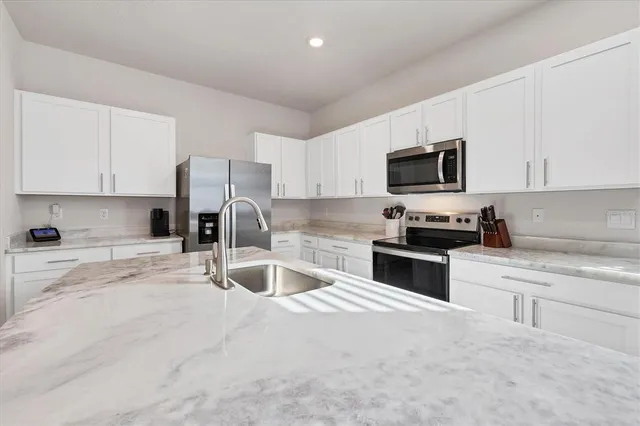 $350,000 | 2862 Newbern Banks Drive, Bradenton, FL 34208