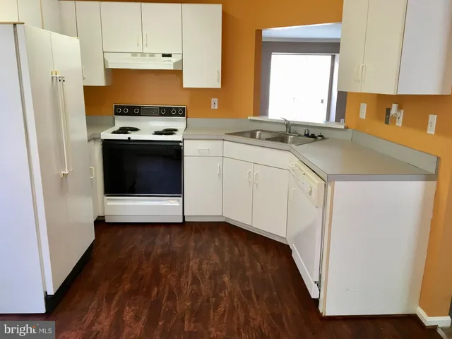 $1,950 | 24 Hiddencreek Court, Owings Mills, MD 21117