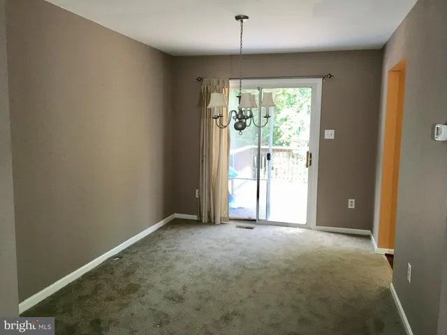 $1,950 | 24 Hiddencreek Court, Owings Mills, MD 21117