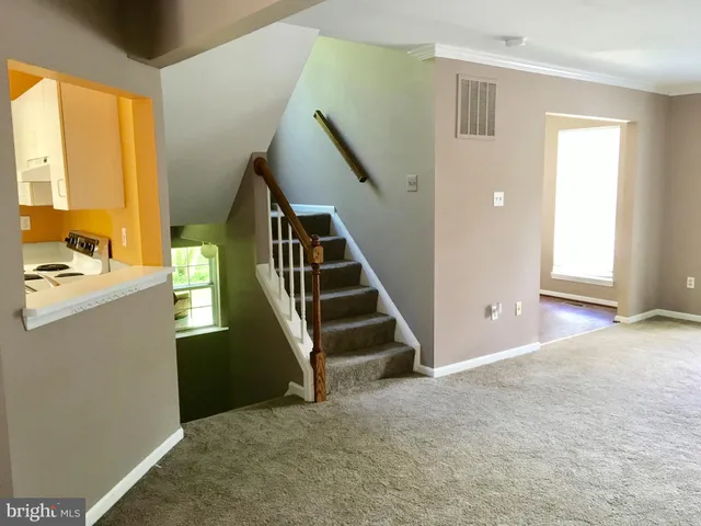 $1,950 | 24 Hiddencreek Court, Owings Mills, MD 21117