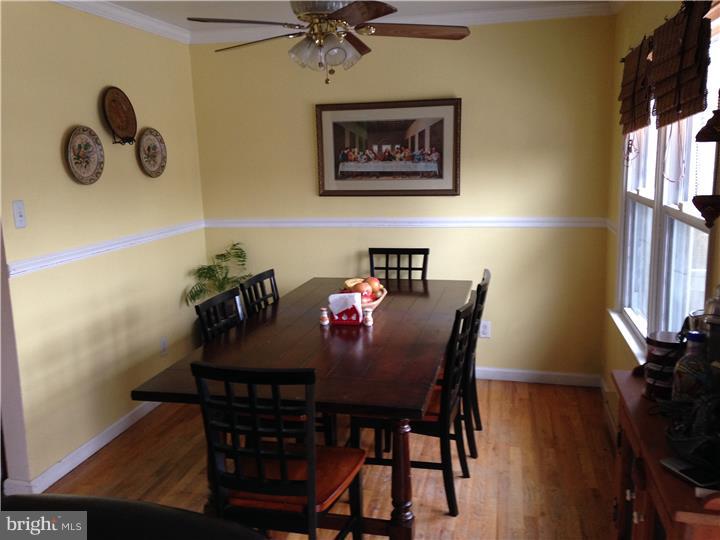 723 Manfield Road Newark, DE 19713 - Photo 5 of 18 Dining Room