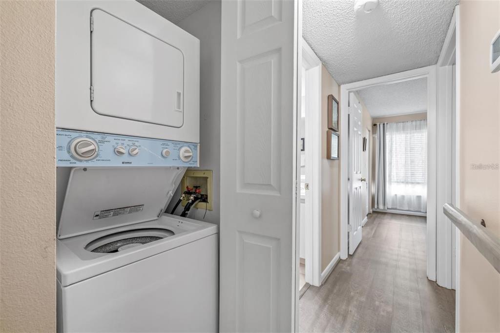 1871 Pine Ridge Way West, Unit H3 Palm Harbor, FL 34684 - Photo 22 of 34