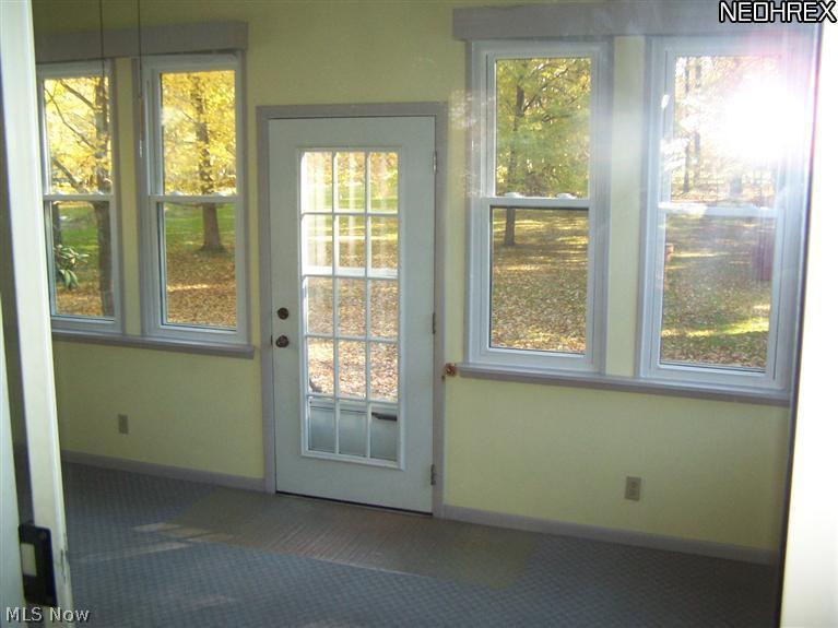 2048 Wise Road North Canton, OH 44720 - Photo 10 of 19 Gallery Image 10