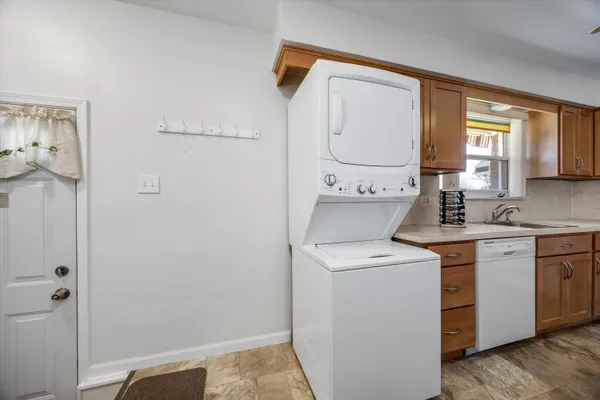 $237,000 | 31036 Palomino Avenue, Warren, MI 48093