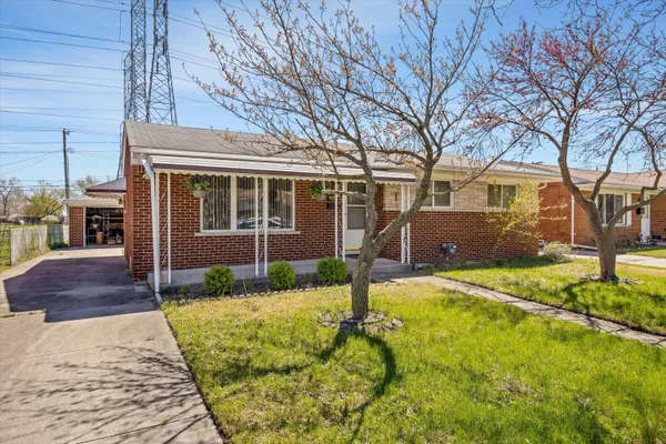 $237,000 | 31036 Palomino Avenue, Warren, MI 48093