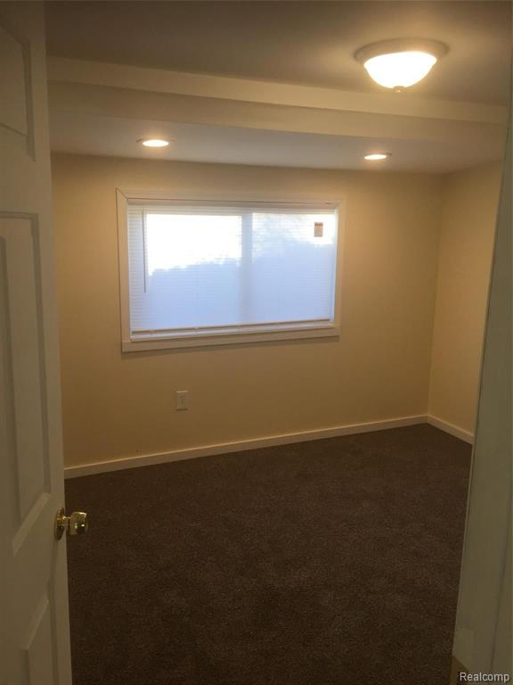 6930 Beech Daly Road Taylor, MI 48180 - Photo 21 of 24