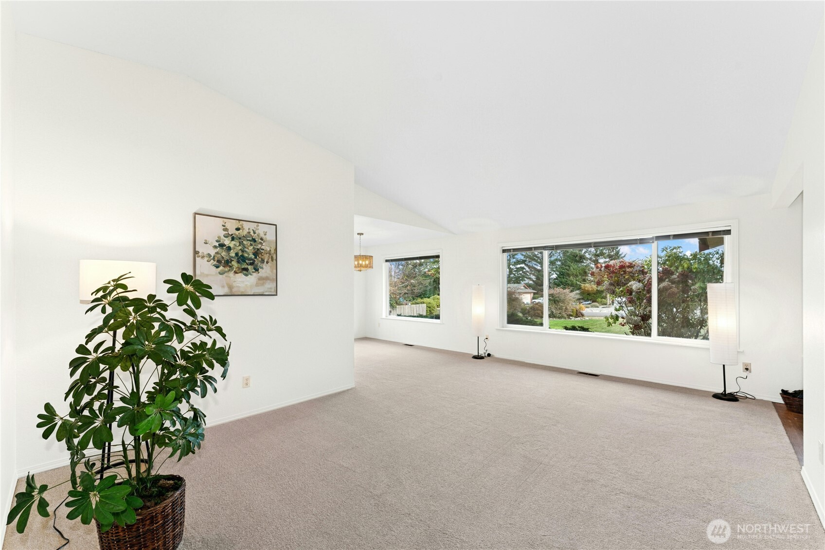 40 Cline Road Sequim, WA 98382 - Photo 7 of 36