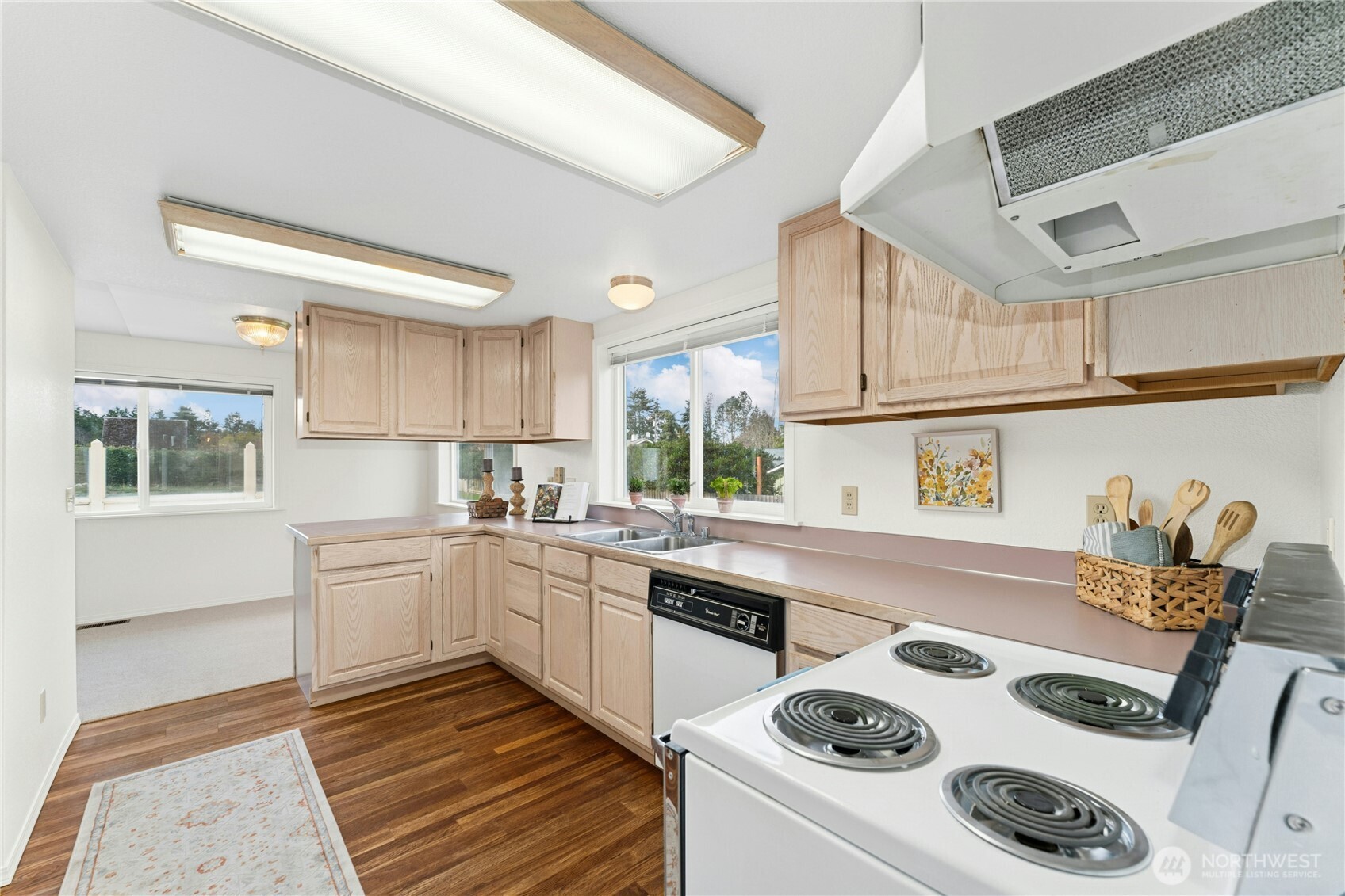 40 Cline Road Sequim, WA 98382 - Photo 9 of 36