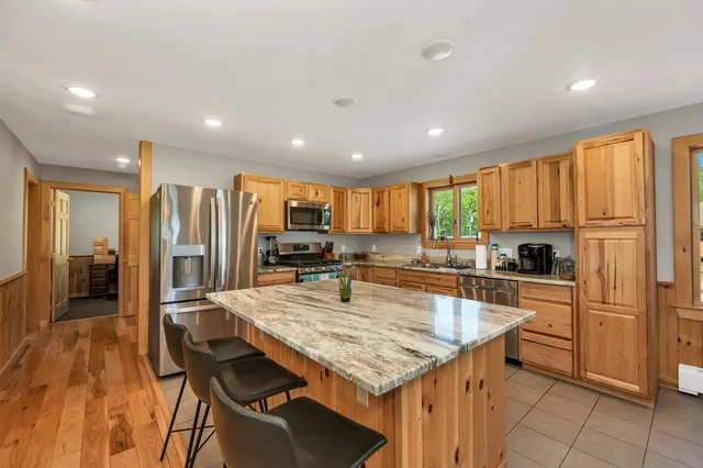 $2,200,000 | 968 Mt Moosilauke Highway, Wentworth, NH 03282