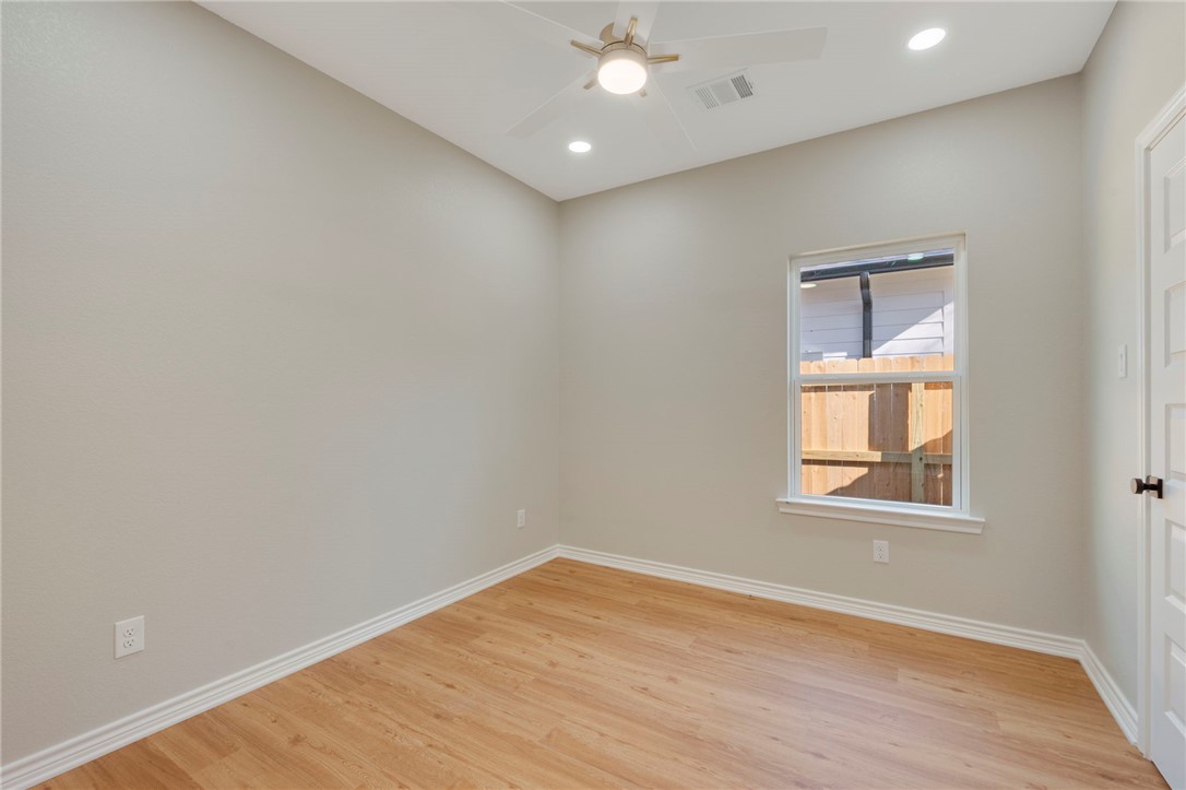 1614 Robeson Street Bryan, TX 77803 - Photo 12 of 19