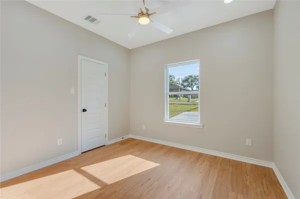 $299,800 | 1614 Robeson Street, Bryan, TX 77803