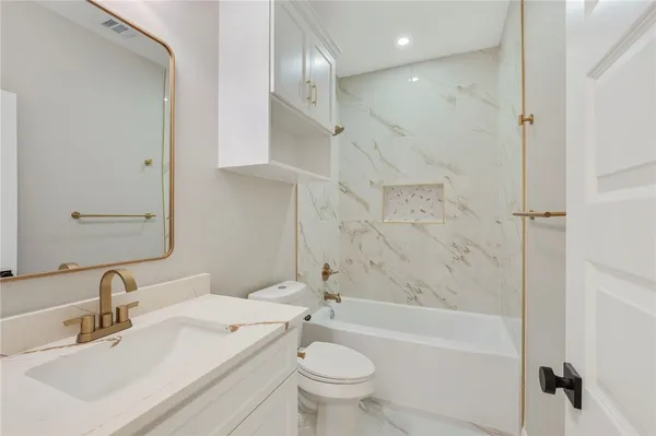 $299,800 | 1614 Robeson Street, Bryan, TX 77803