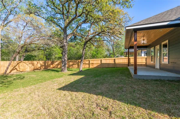 $299,800 | 1614 Robeson Street, Bryan, TX 77803