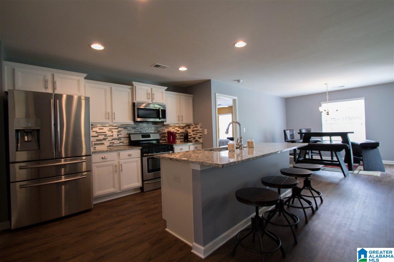 812 Huntington Trace Chelsea, AL 35043 - Photo 6 of 32