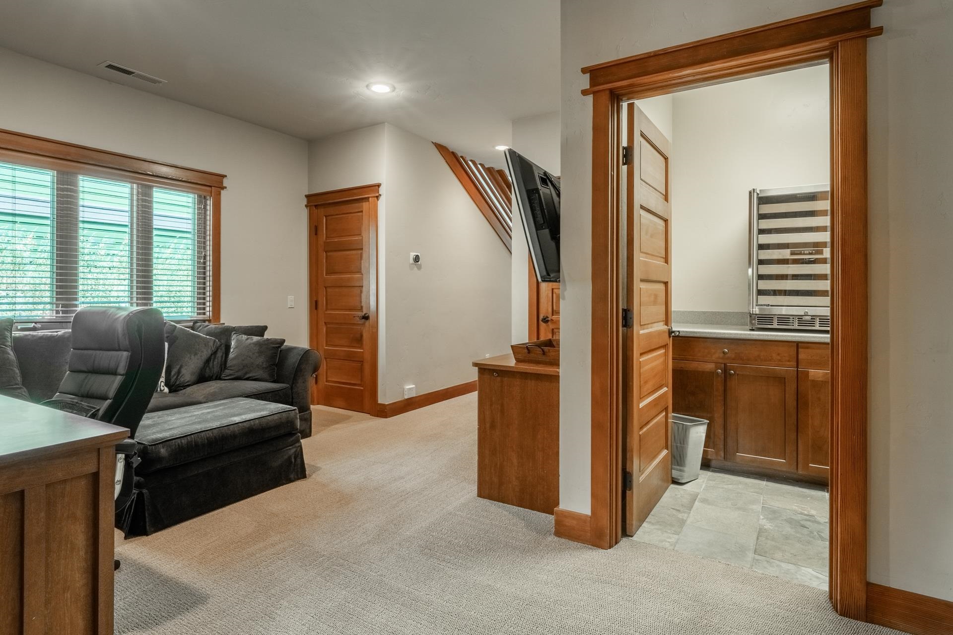 125 Davison Road, Unit 2 Mammoth Lakes, CA 93546 - Photo 31 of 42