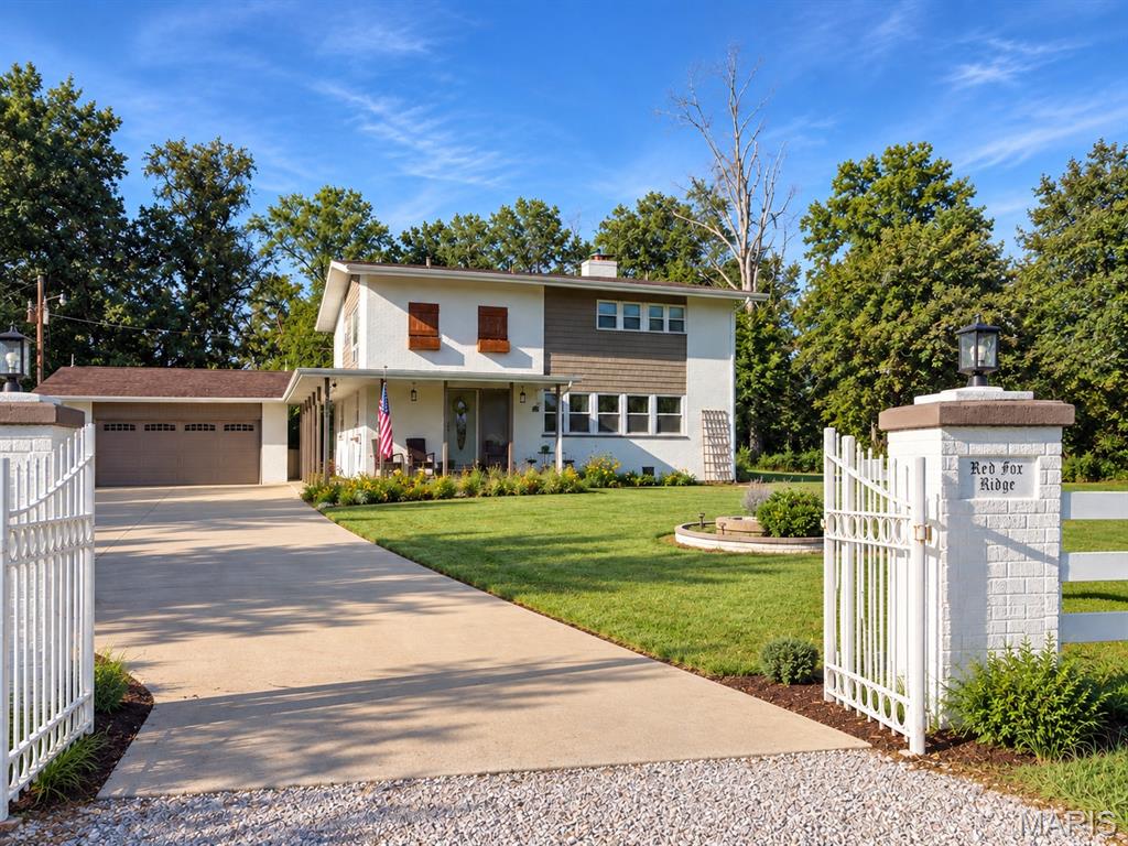 8309 Lebanon Road Troy, IL 62294 - Photo 3 of 17 Gallery Image 3