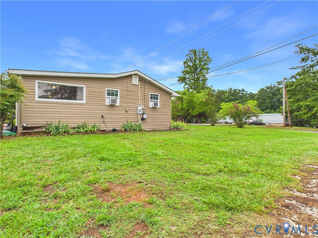 4868 Promise Land Road Appomattox, VA 24522 - Photo 41 of 43