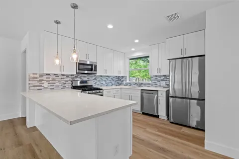 $595,000 | 6414 Kenilworth Drive, Austin, TX 78723
