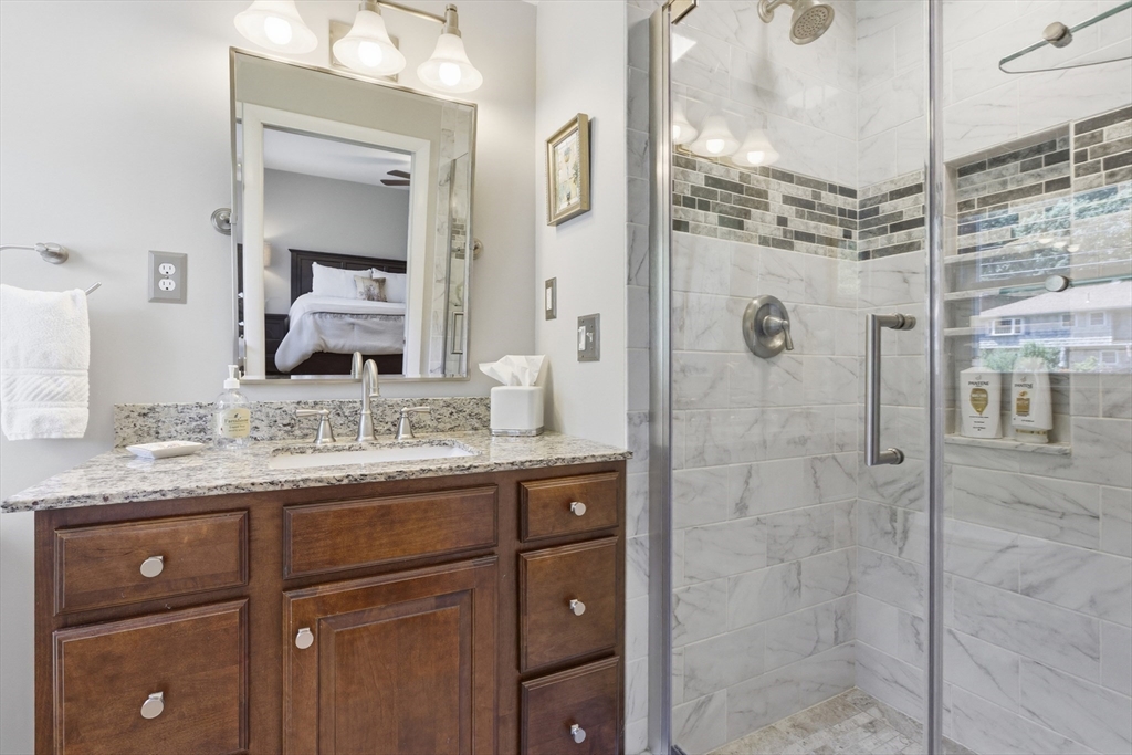 42 Ledgewood Road Framingham, MA 01701 - Photo 16 of 33