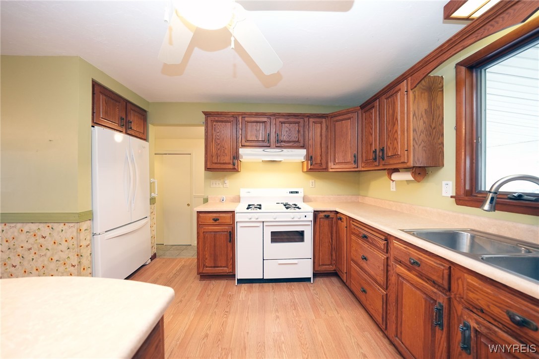 6080 Strauss Road Lockport Town, NY 14094 - Photo 11 of 50