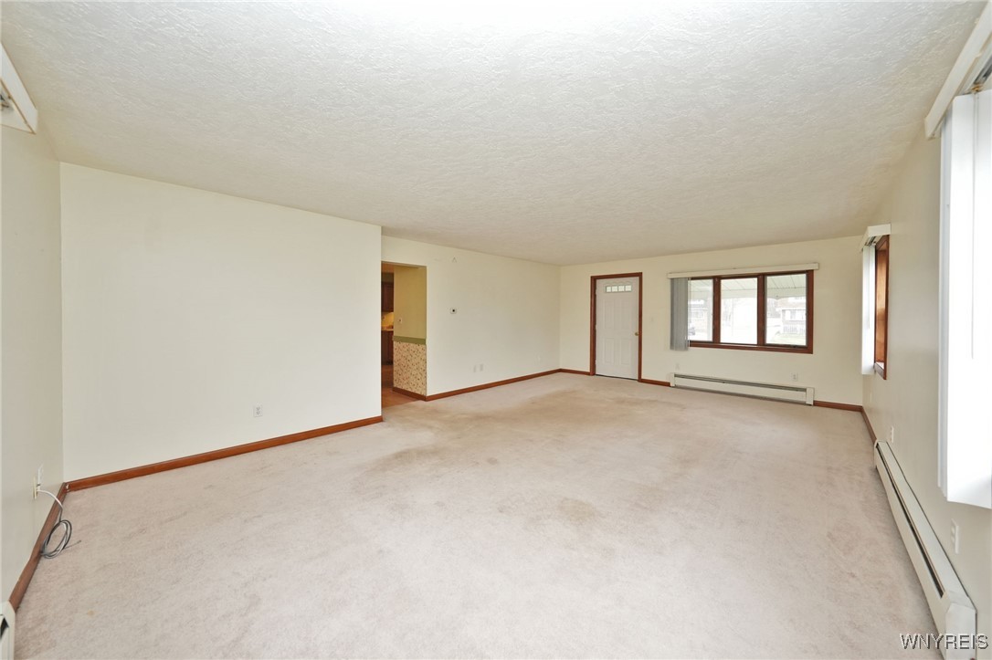 6080 Strauss Road Lockport Town, NY 14094 - Photo 3 of 50