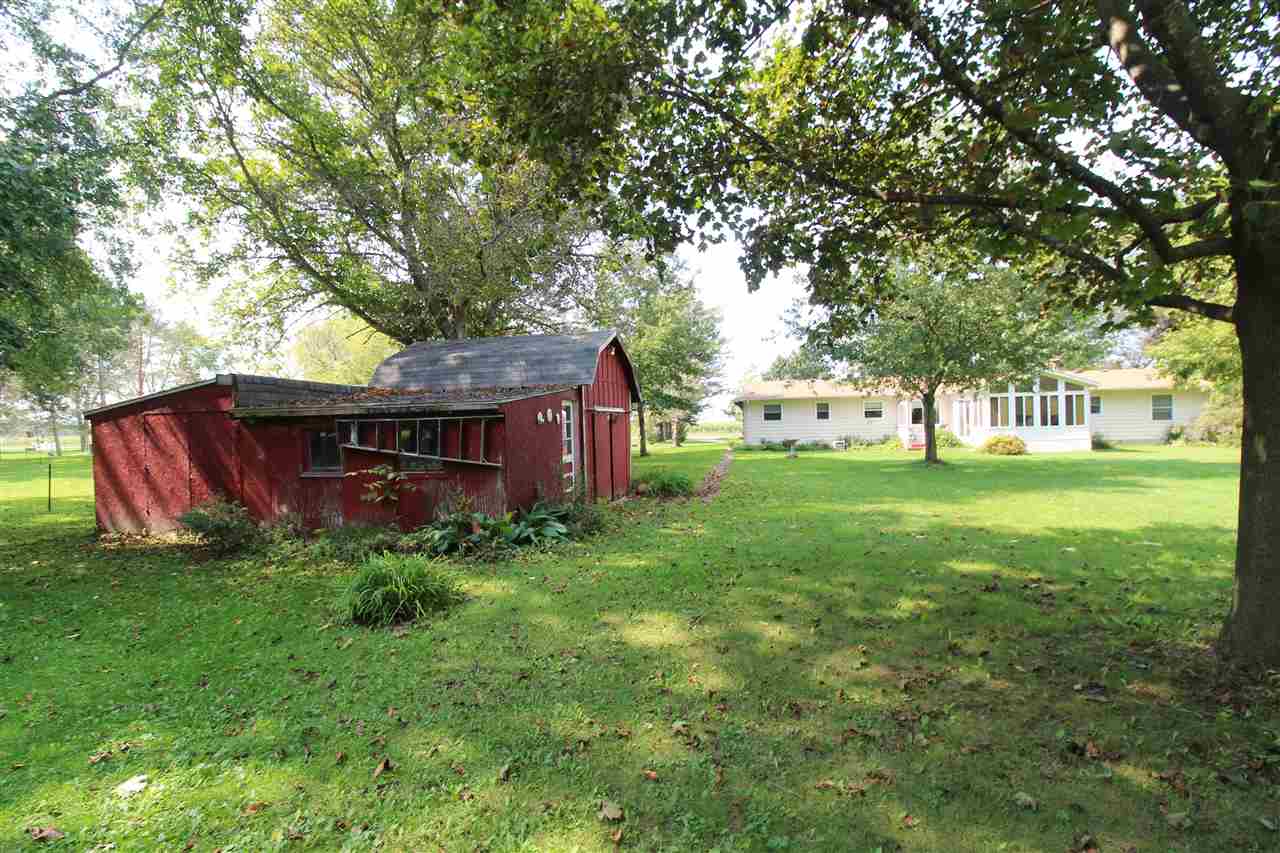 2132 North Nichols Road Flushing, MI 48433 - Photo 33 of 37 50055180-32.JPG