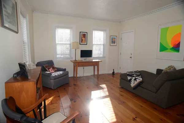 $499,900 | 145 Cabot Street, Unit 1, Portsmouth, NH 03801