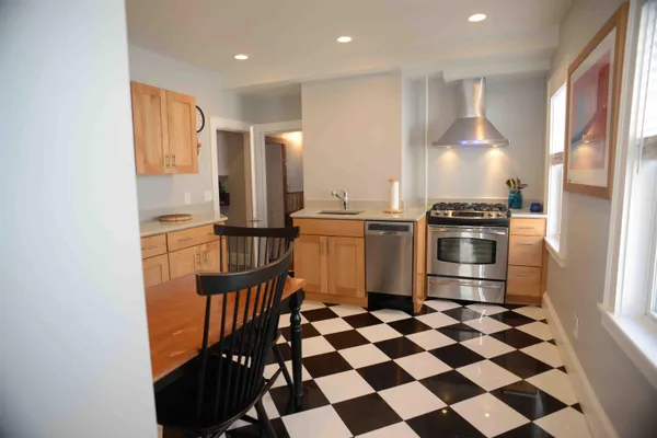 $499,900 | 145 Cabot Street, Unit 1, Portsmouth, NH 03801