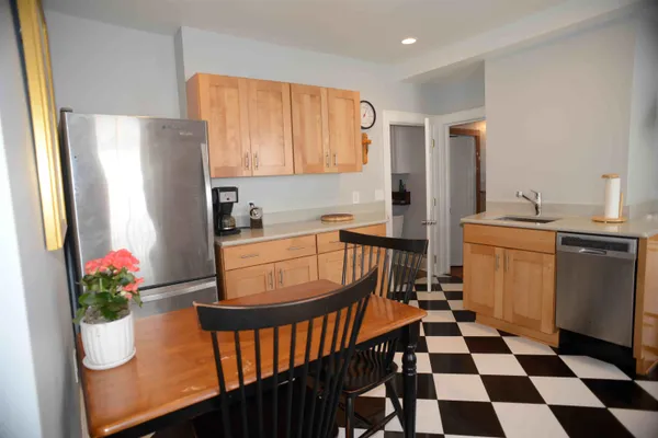 $499,900 | 145 Cabot Street, Unit 1, Portsmouth, NH 03801
