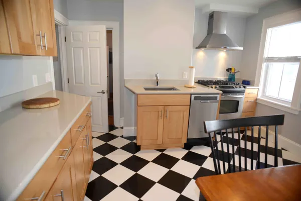 $499,900 | 145 Cabot Street, Unit 1, Portsmouth, NH 03801