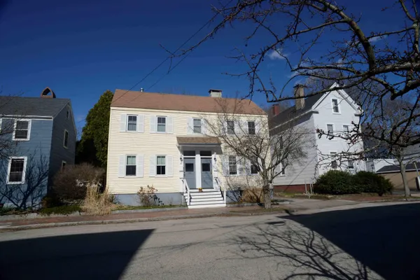 $499,900 | 145 Cabot Street, Unit 1, Portsmouth, NH 03801