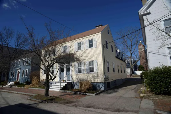 $499,900 | 145 Cabot Street, Unit 1, Portsmouth, NH 03801
