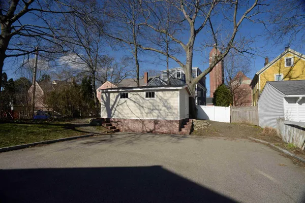 $499,900 | 145 Cabot Street, Unit 1, Portsmouth, NH 03801