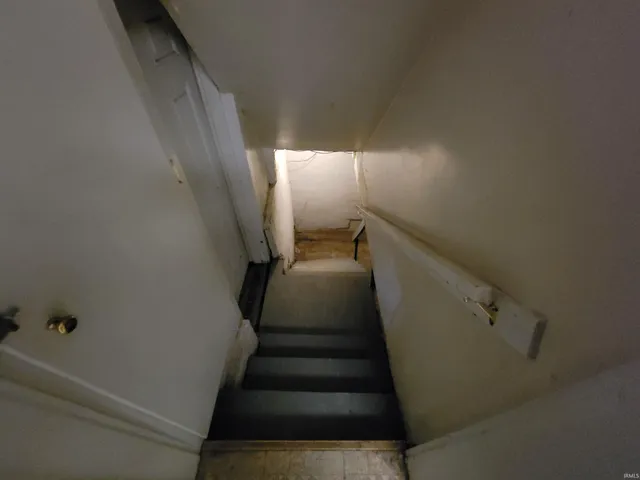 $95,000 | 420 Lexington Avenue, Fort Wayne, IN 46807