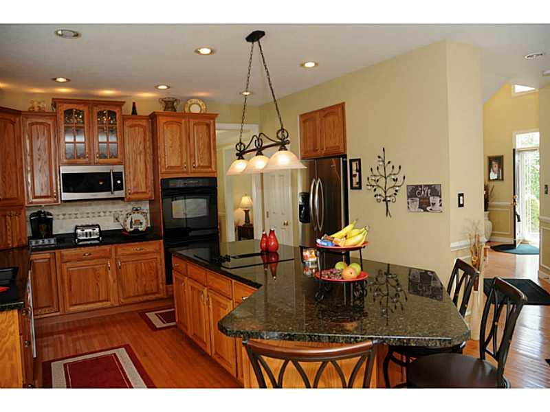 Kitchen. 325 Buffalo Ridge Road Kitchen