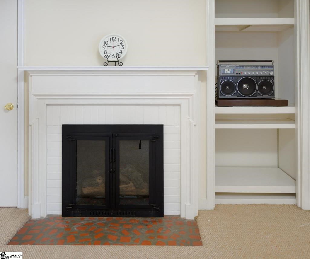 508 Parkins Mill Road Greenville, SC 29607 - Photo 4 of 20