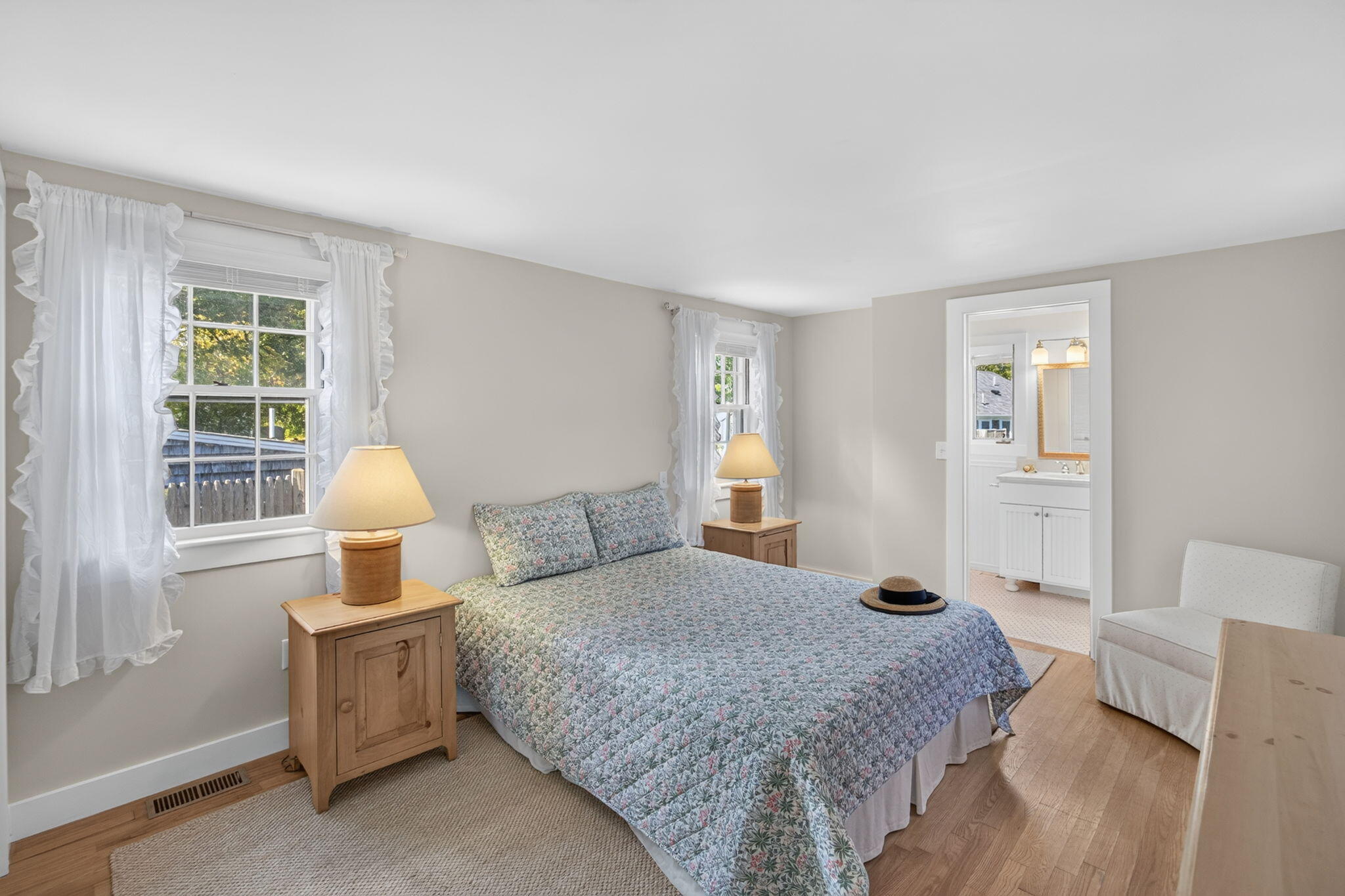 38 Craig Road West Dennis, MA 02670 - Photo 12 of 29 Primary En-Suite Bath