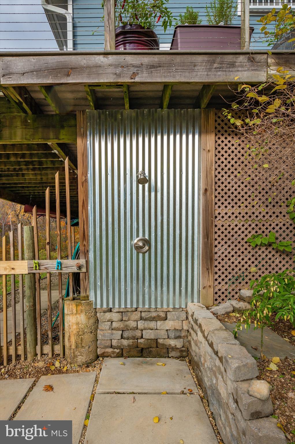 8089 Fingerboard Road Frederick, MD 21704 - Photo 4 of 70