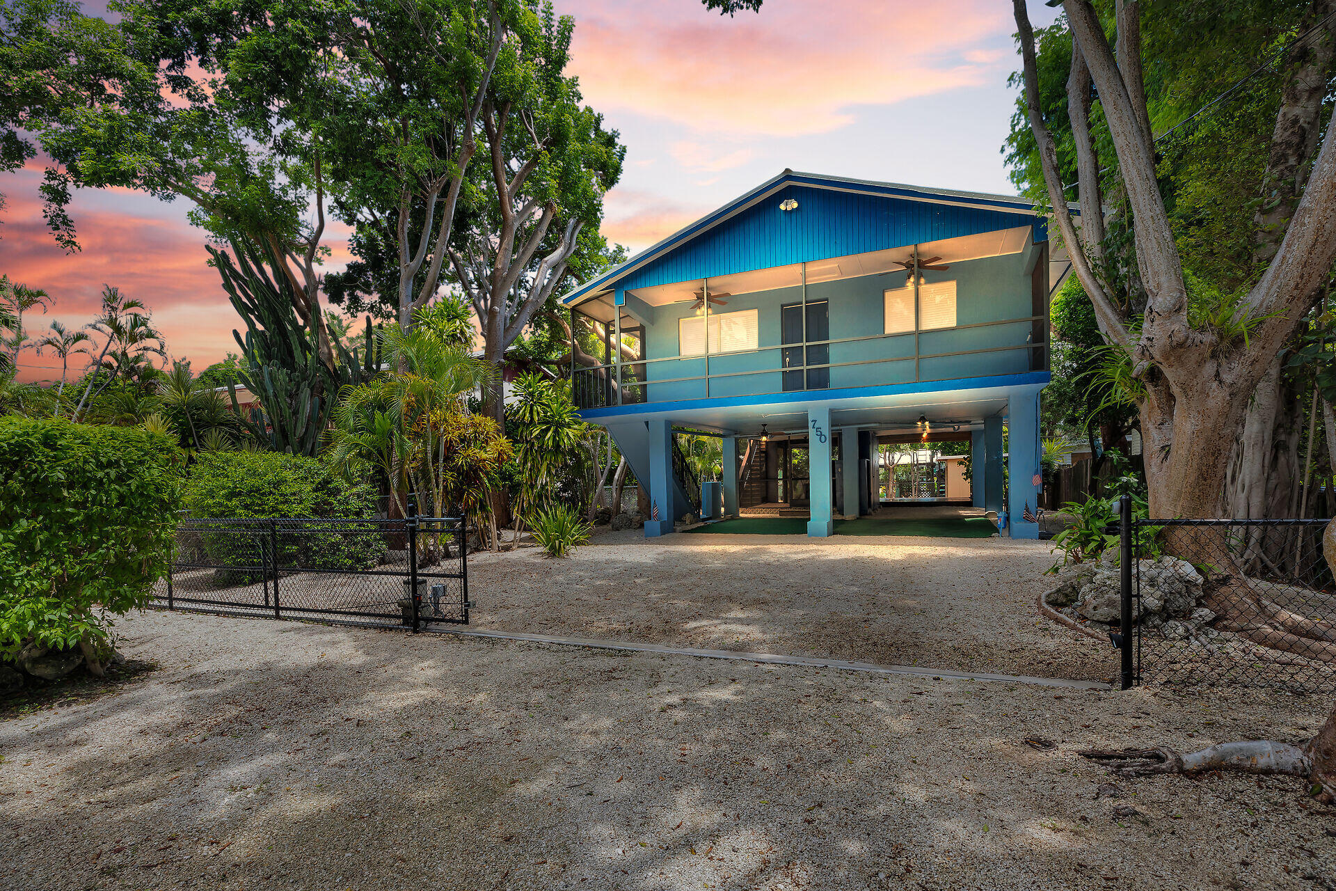750 Madrid Road Key Largo, FL 33037 - Photo 1 of 37 virtual-tour-365782-mls-high-res-image-0