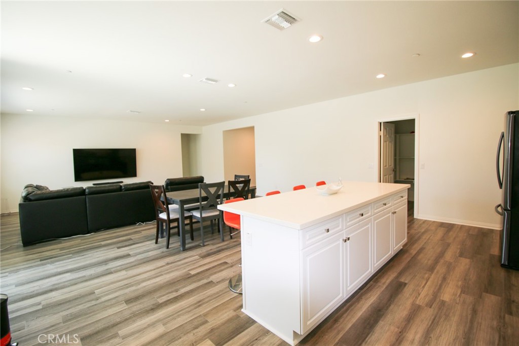 31516 Buckeye Way Menifee, CA 92584 - Photo 4 of 22