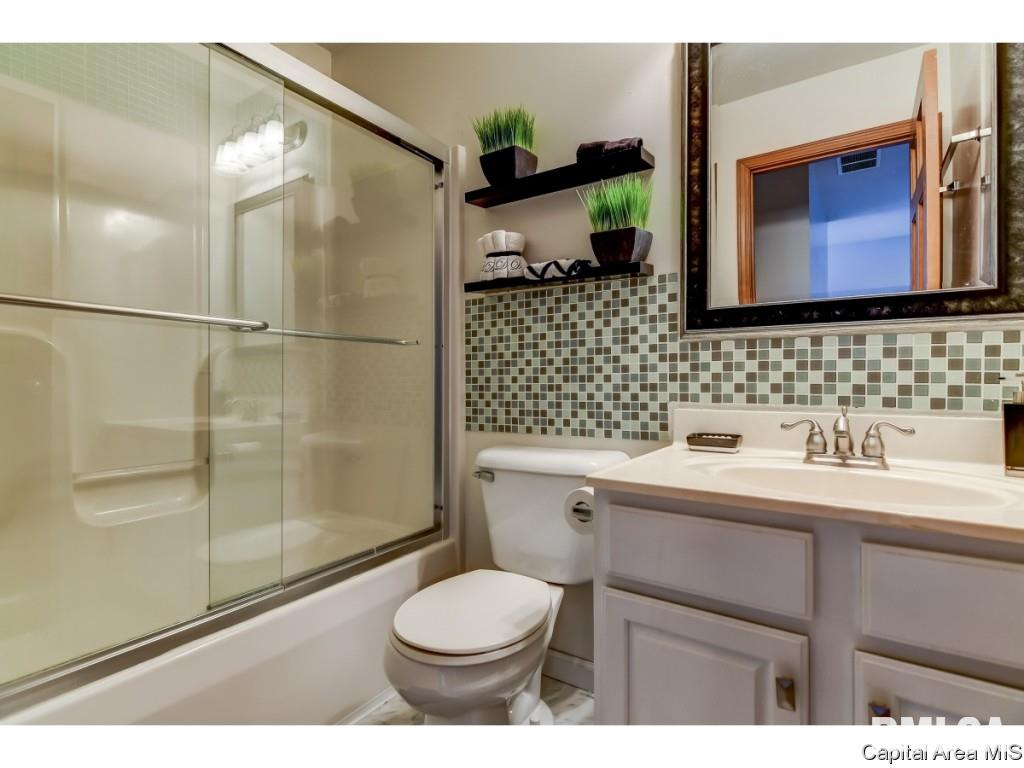2404 Gander Road Springfield, IL 62711 - Photo 26 of 36