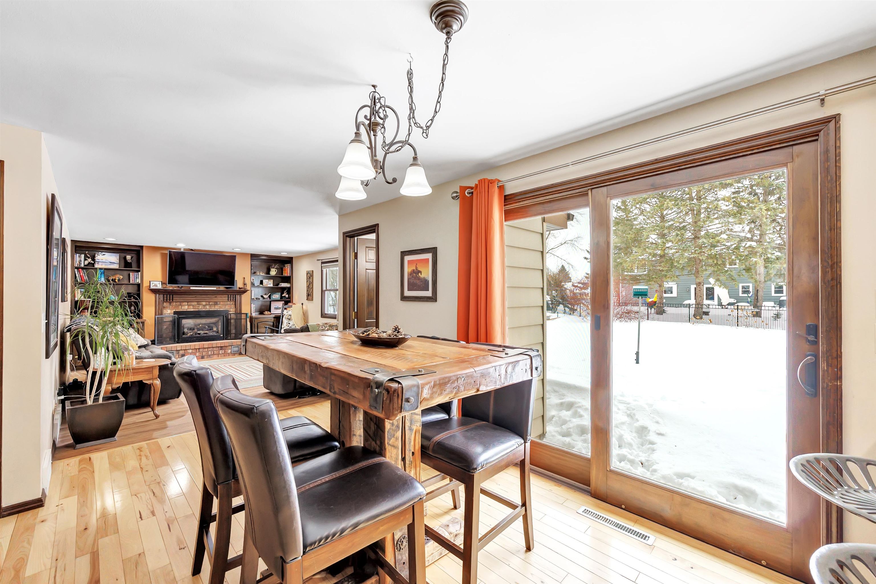 253 Scout Way De Pere, WI 54115 - Photo 11 of 46