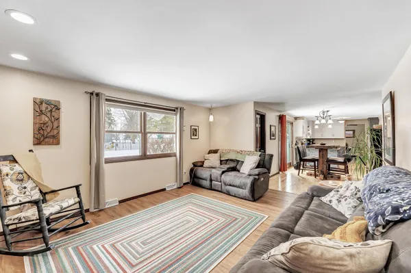 $429,900 | 253 Scout Way, De Pere, WI 54115
