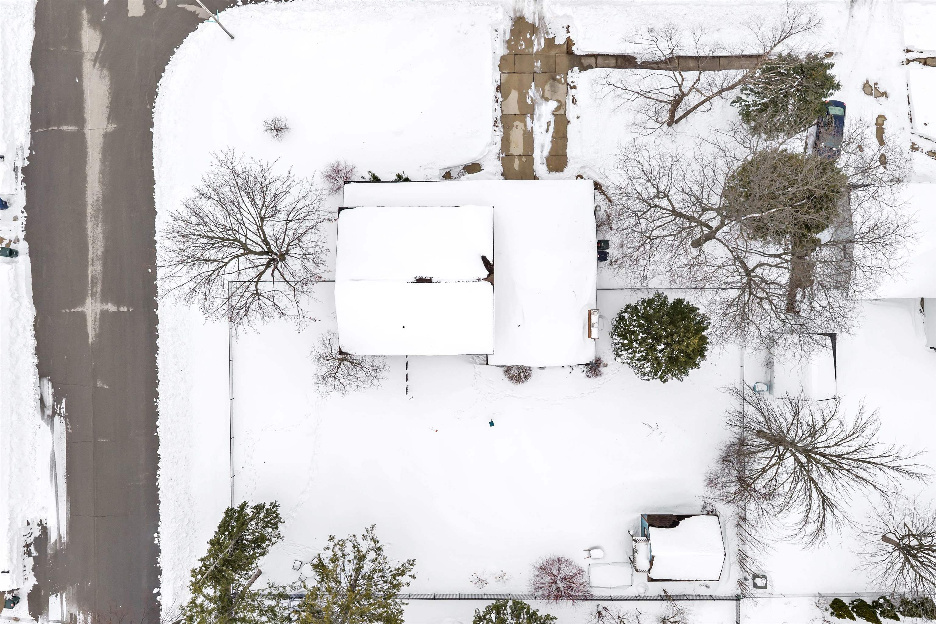 253 Scout Way De Pere, WI 54115 - Photo 42 of 46