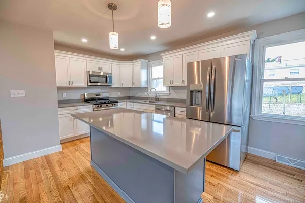 $505,000 | 90 Evergreen Avenue, Somerset, MA 02726
