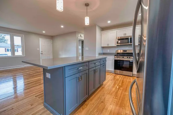 $505,000 | 90 Evergreen Avenue, Somerset, MA 02726