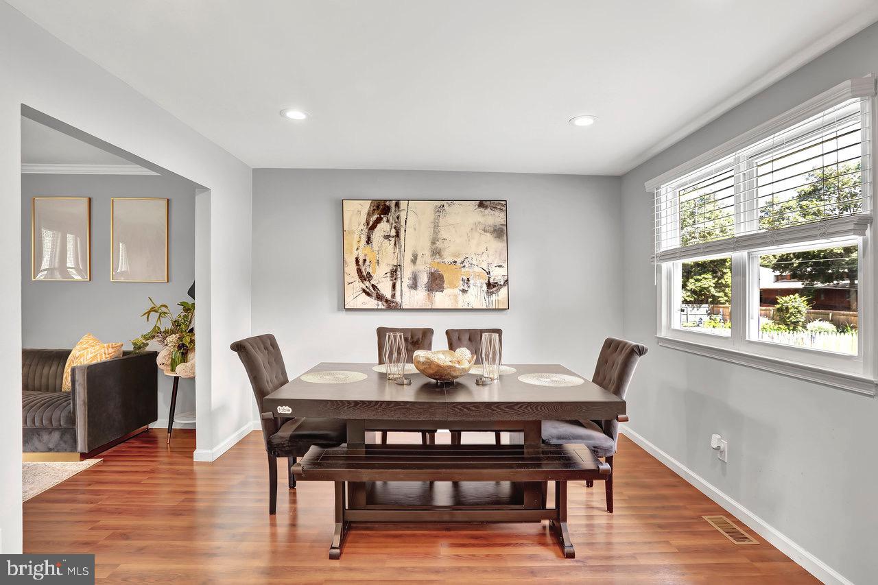 244 Briarwood Road West Berlin, NJ 08091 - Photo 11 of 26 Gallery Image 11