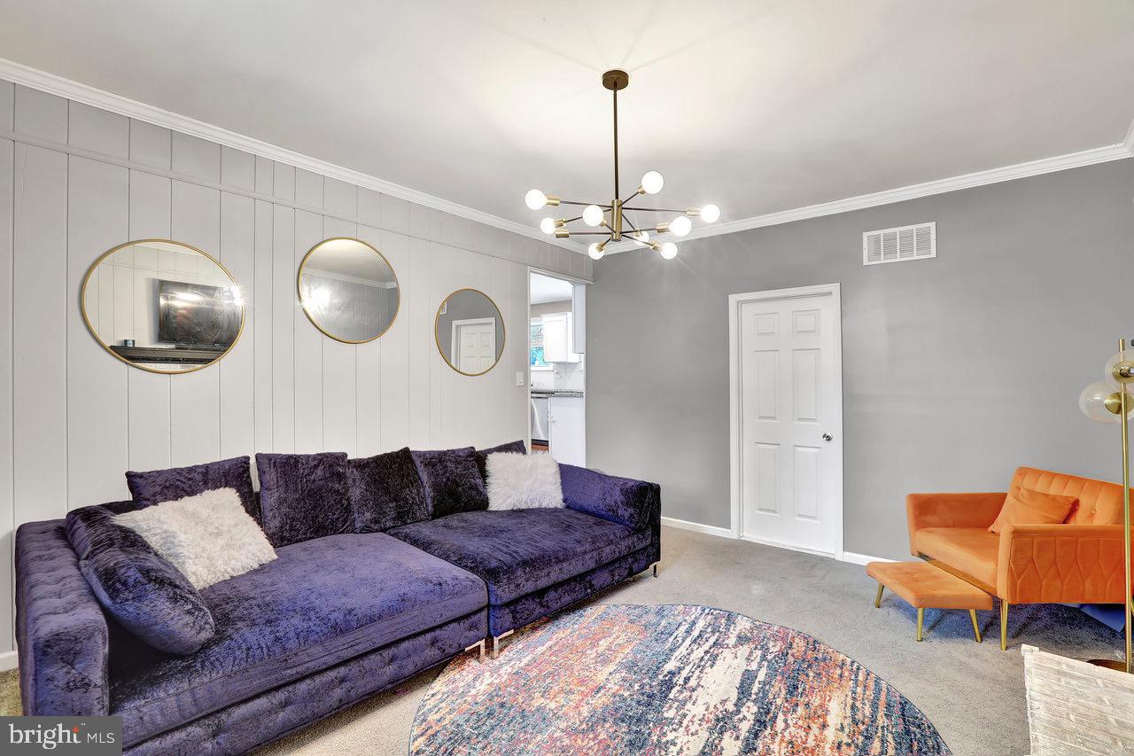 244 Briarwood Road West Berlin, NJ 08091 - Photo 13 of 26 Gallery Image 13