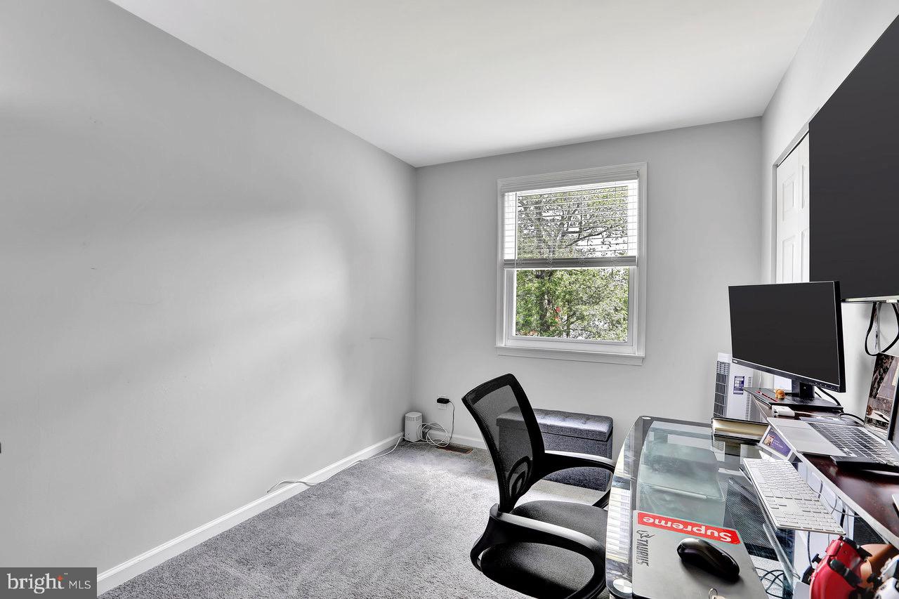244 Briarwood Road West Berlin, NJ 08091 - Photo 21 of 26 Gallery Image 21
